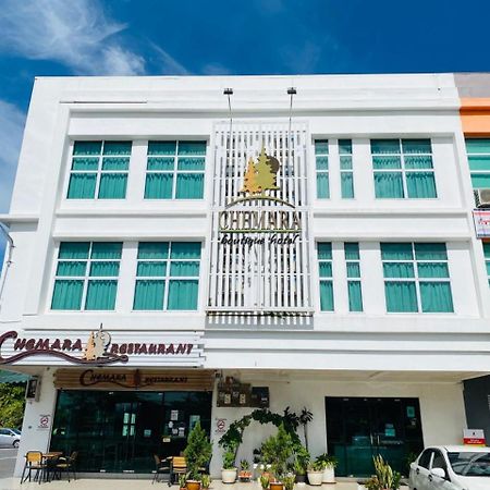 Chemara Boutique Hotel Мири Экстерьер фото
